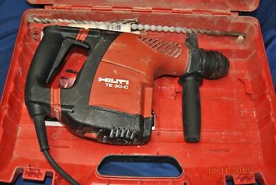 Hammer Drill TE30 (Returned)