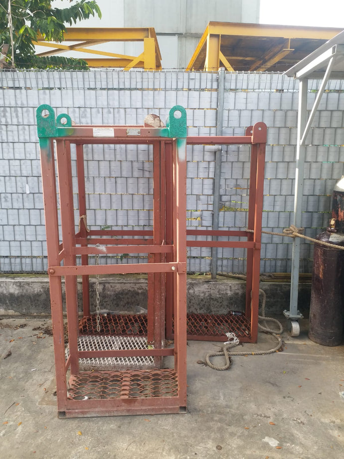 Cylinder Cage