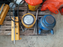 Load image into Gallery viewer, Hydraulic Jack
